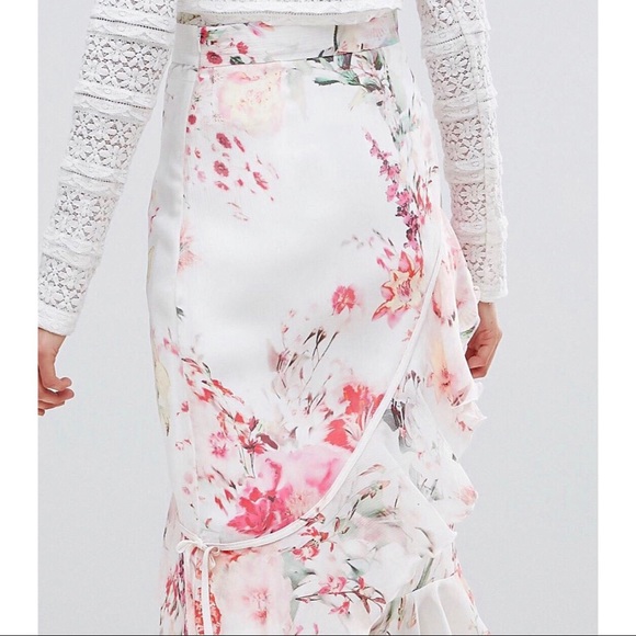 Floral Garden Hues Midi Skirt - Picture 4 of 7